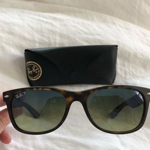 Sunglasses (POLARIZED) - New Wayfarer Classic